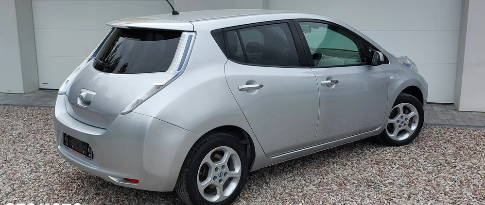 Nissan Leaf cena 25999 przebieg: 96042, rok produkcji 2013 z Zambrów małe 704